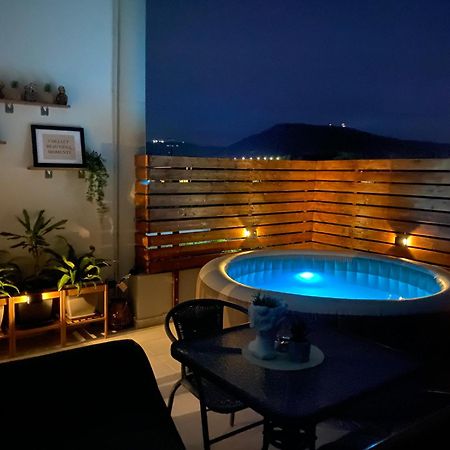 Marvinas Seaside Apartments, Gaia Apartment & Hydor Jacuzzi Apartment Kremastí Esterno foto